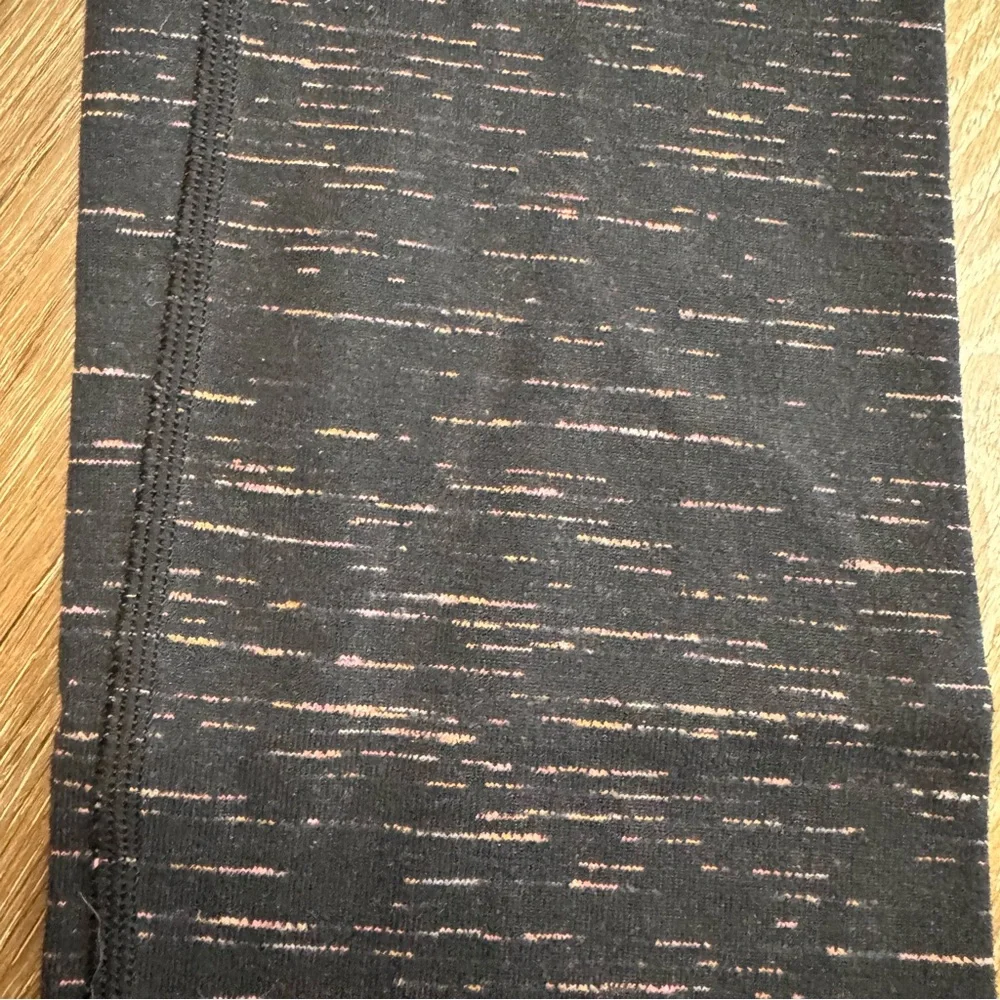 Lululemon Wunder Under Hi-Rise 7/8 Tight (25") - Picture 6 of 9